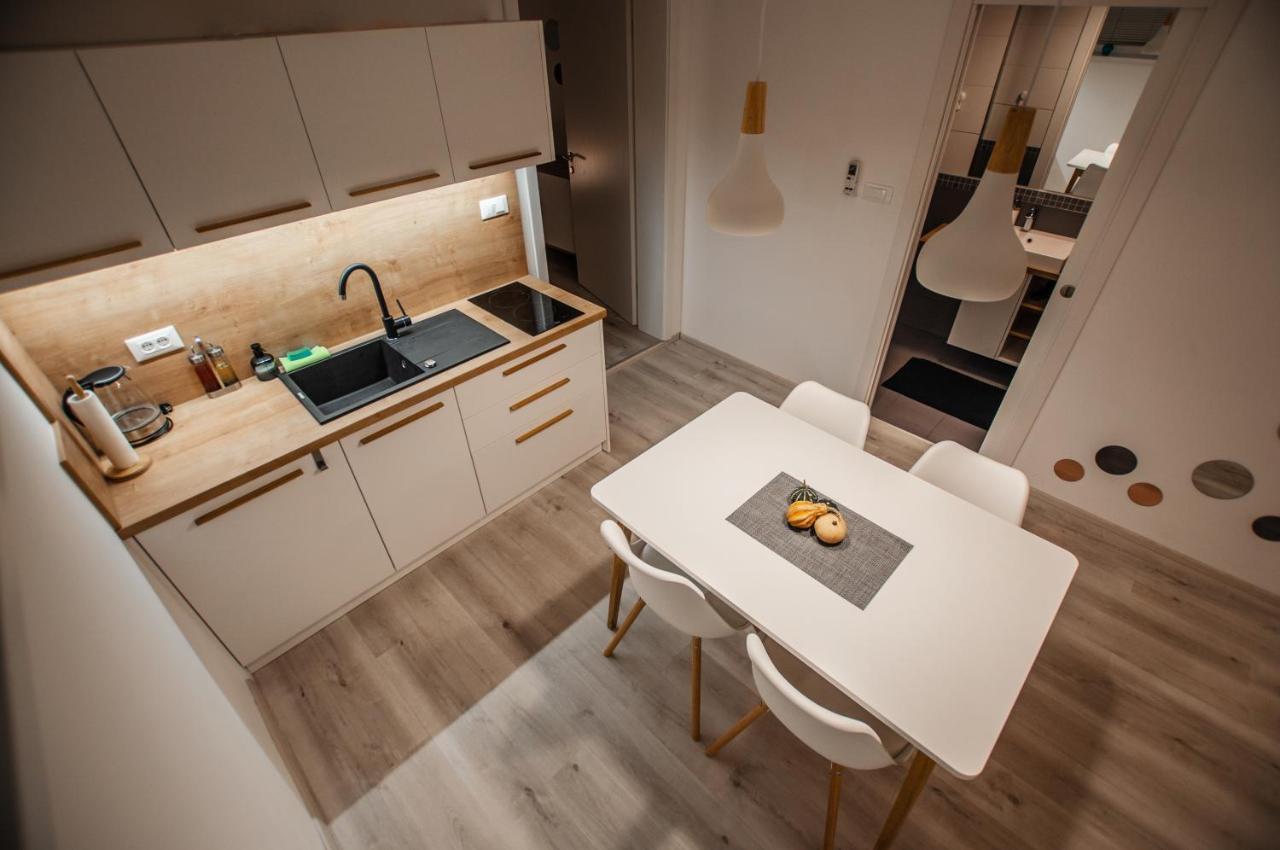 Cozy Little Apartments Ig Luaran gambar